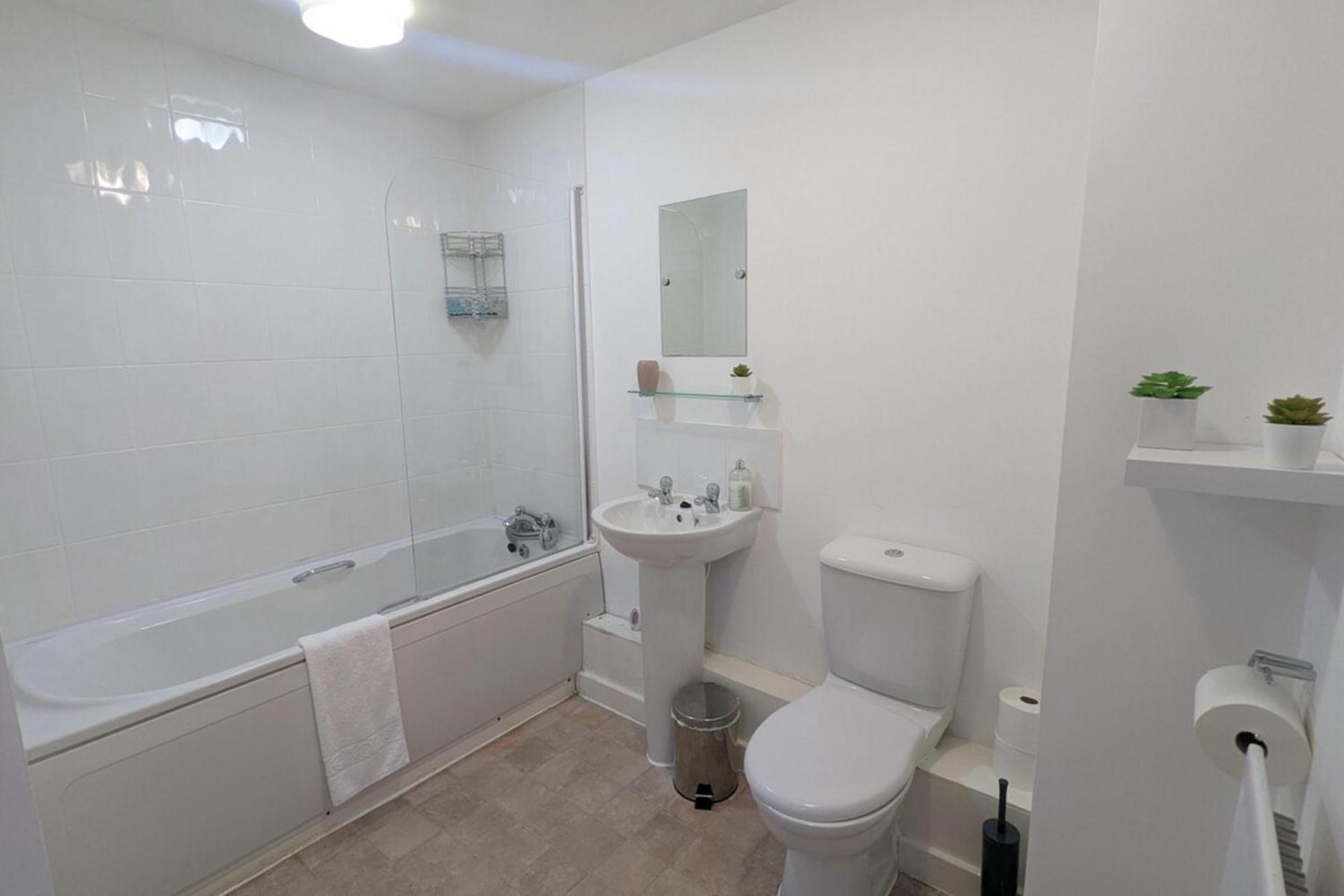Beautiful & Homely 2Bd Flat - Manchester! 외부 사진